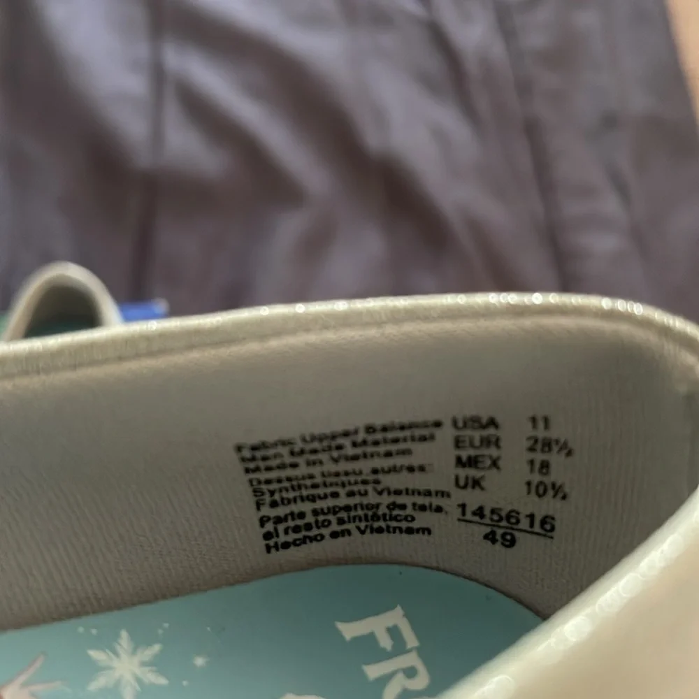 Disney Frozen Mary Jane style Girl Shoes - Picture 7 of 7